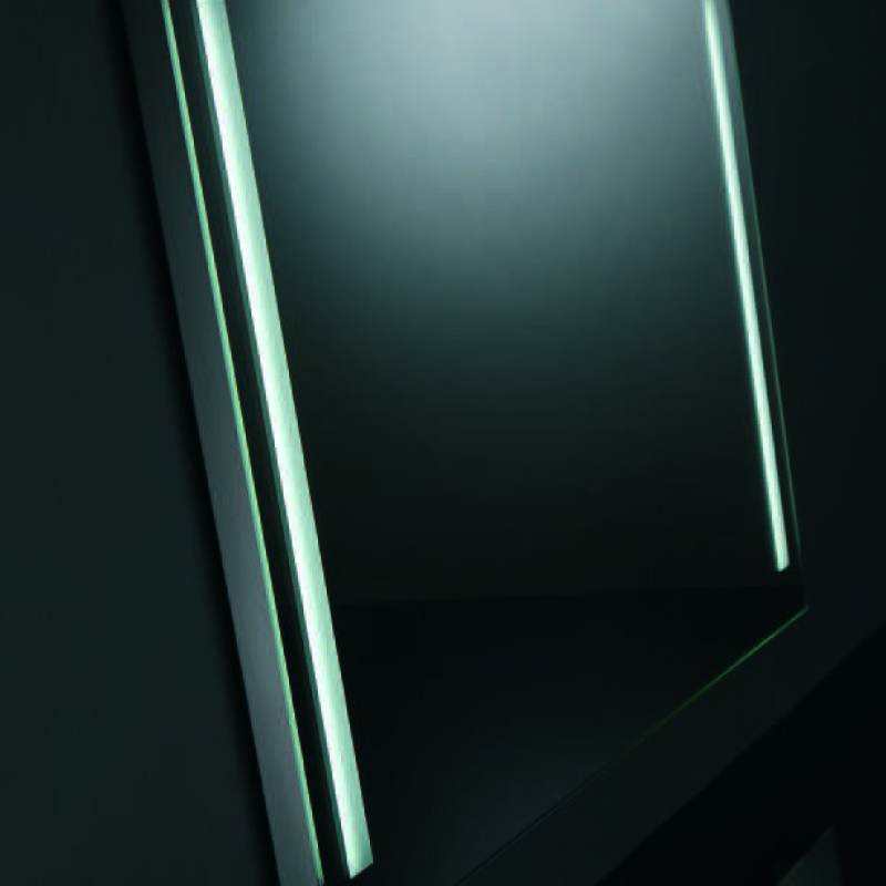 Espejo con luz vertical Alto de 60 cms
