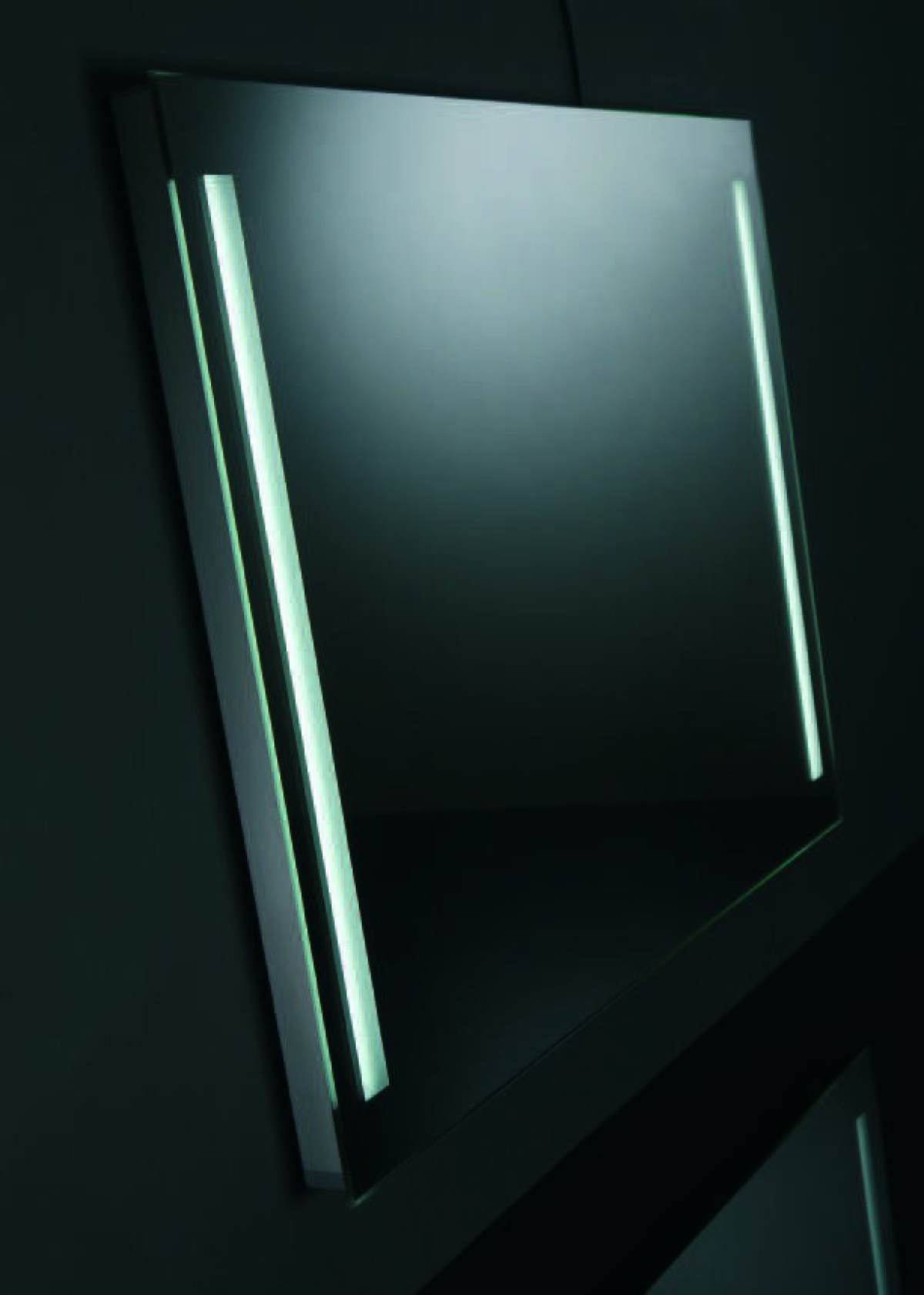 Añadir al carrito Espejo con luz vertical Alto de 70 cms