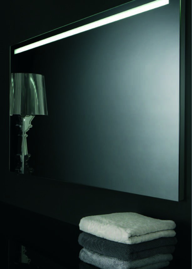 Espejo con luz horizontal alto de 90 cms - VIRECO Muebles de Baño
